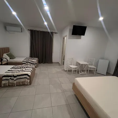 Keira Apartament Wlora