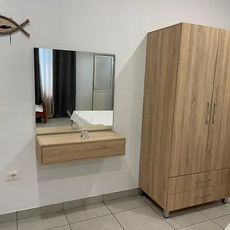 Διαμέρισμα Keira Rentrooms *